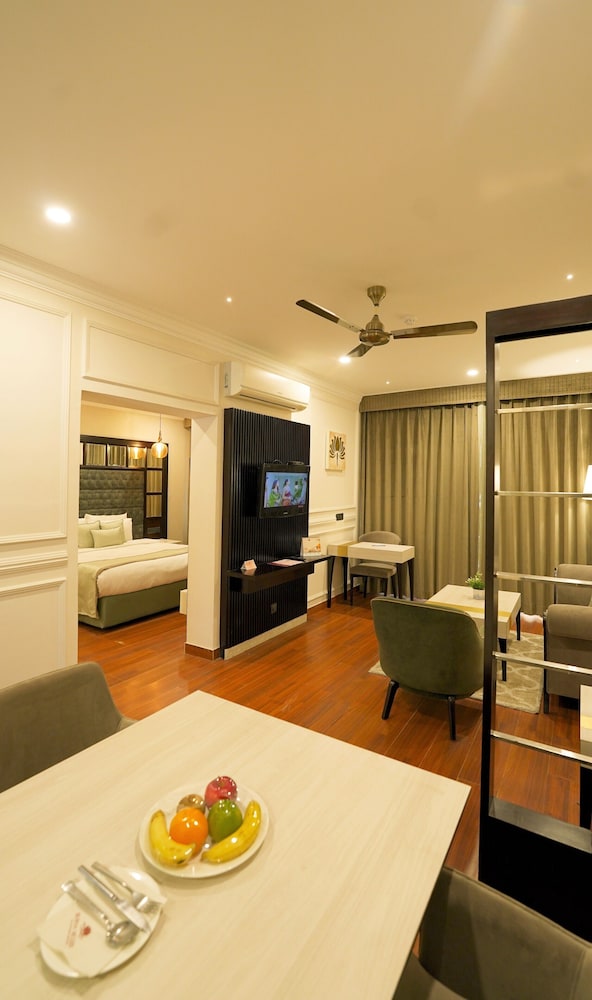 Amritara Surya, Mcleodganj 65/68