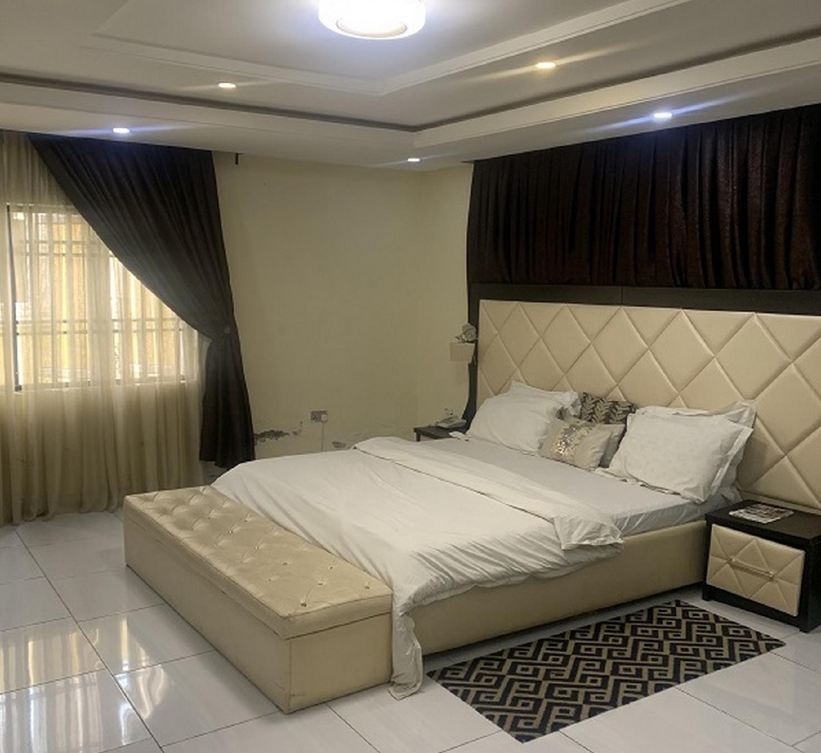 Pentagon Luxury Suites Enugu 9/28