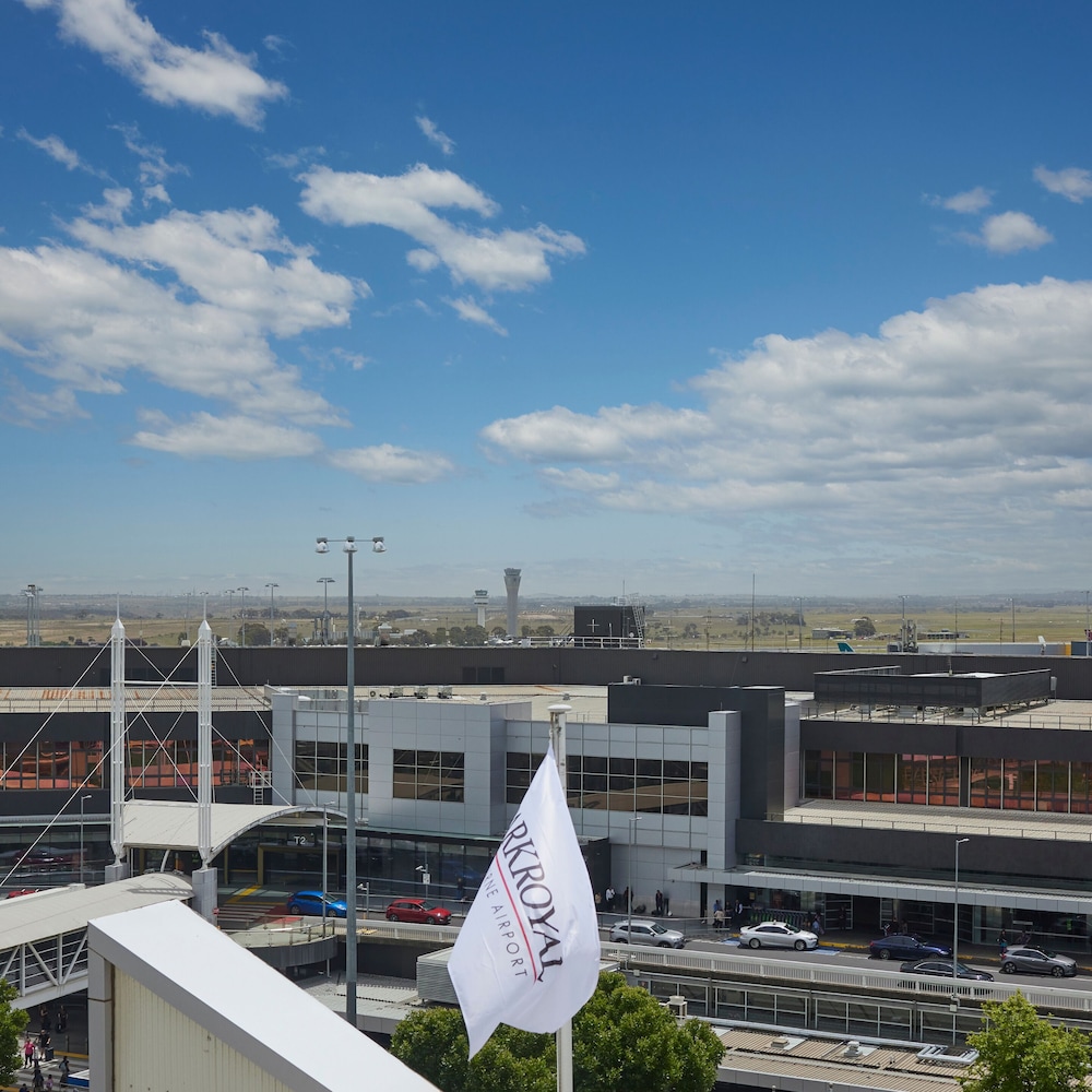 Parkroyal Melbourne Airport 66/68