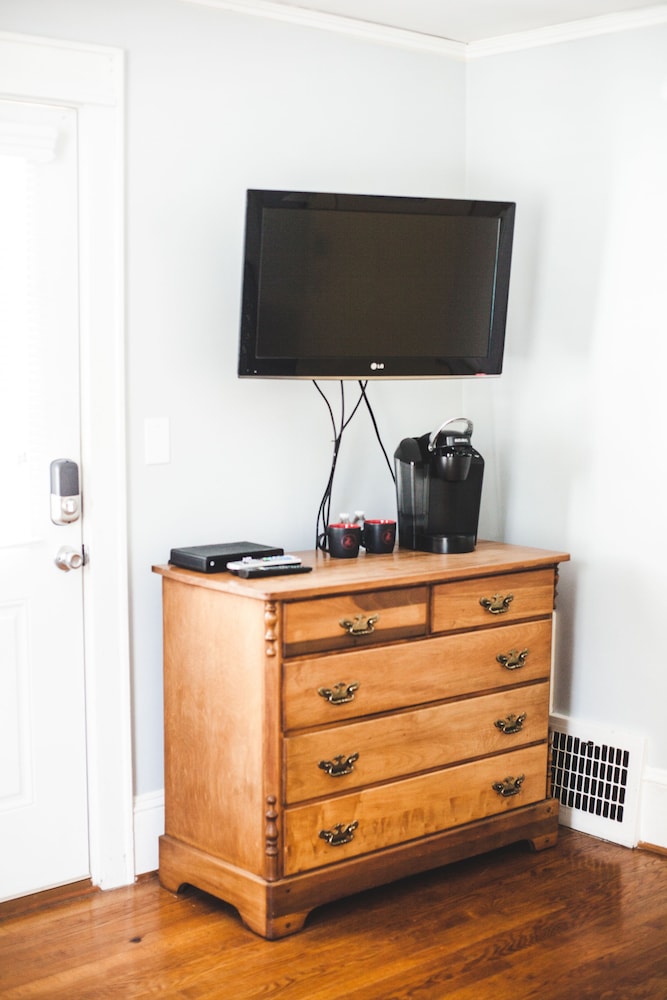 Swamp Rabbit Inn Travelers Rest 7/50