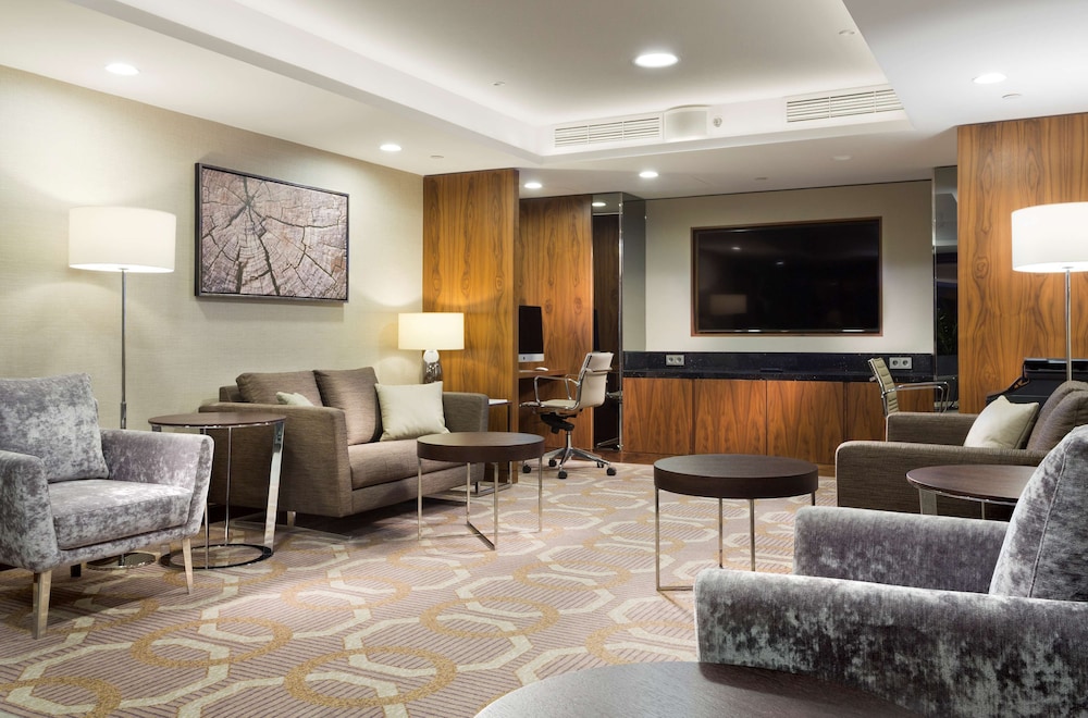 DoubleTree By Hilton Hotel and Conference Centre Warsaw 46/67