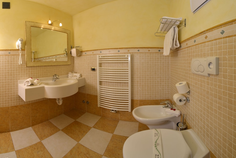 Andreas Hotel 43/50