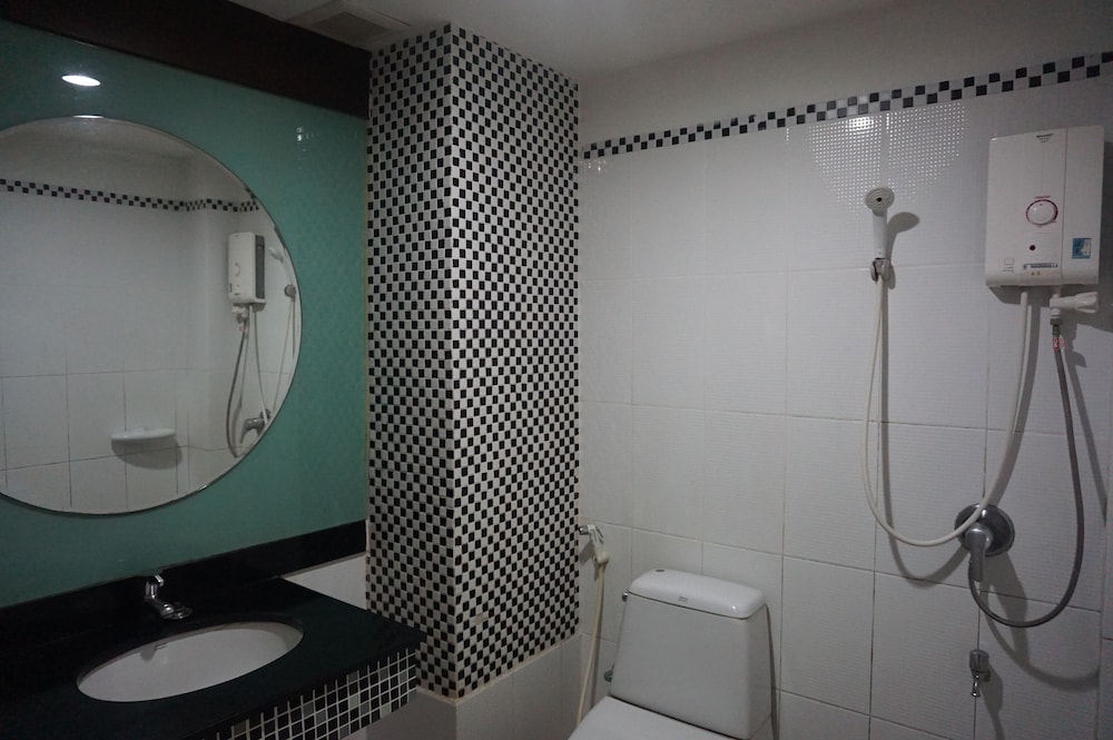The Great Hotel Hatyai 22/23