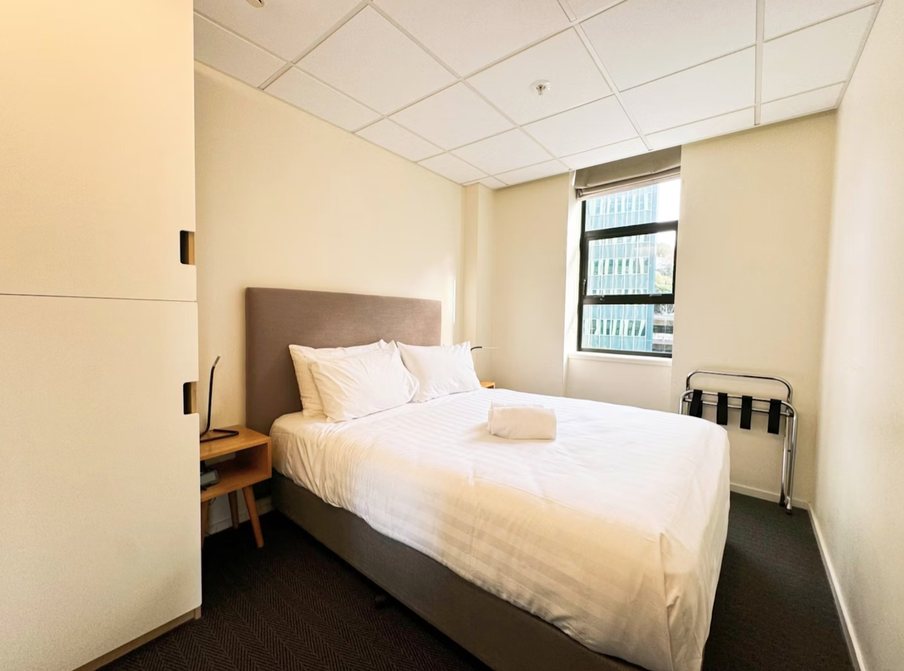 2 BEDROOMS, APARTMENT