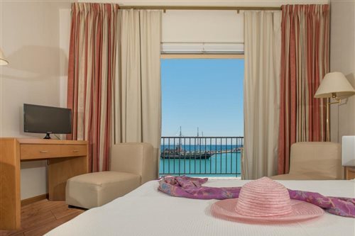 Superior, Double or Twin Bed, Sea View