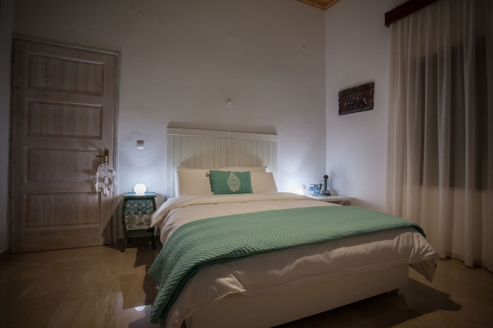 Mayas Boutique Residence 3/22