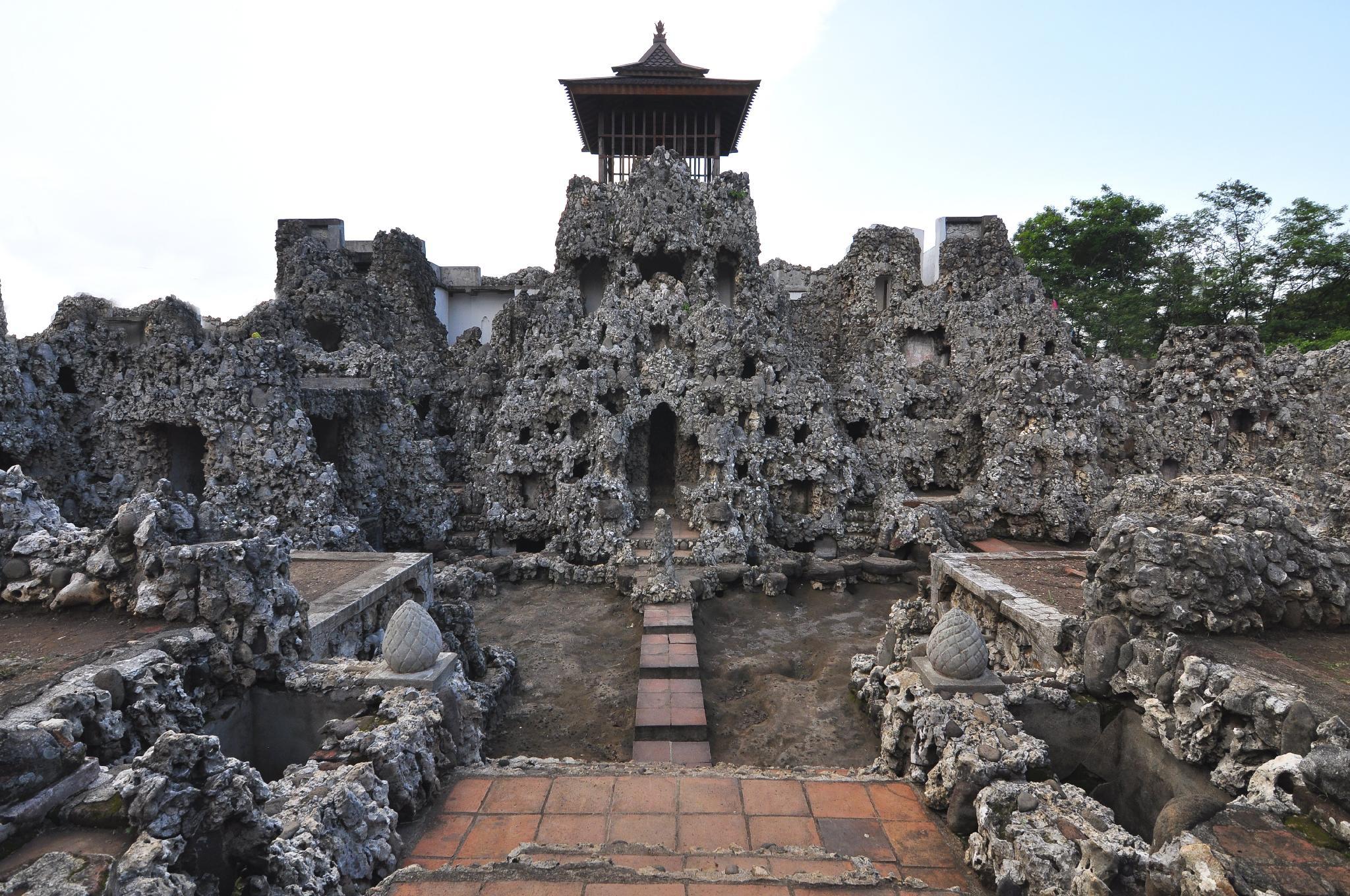 Patra Cirebon 19/41
