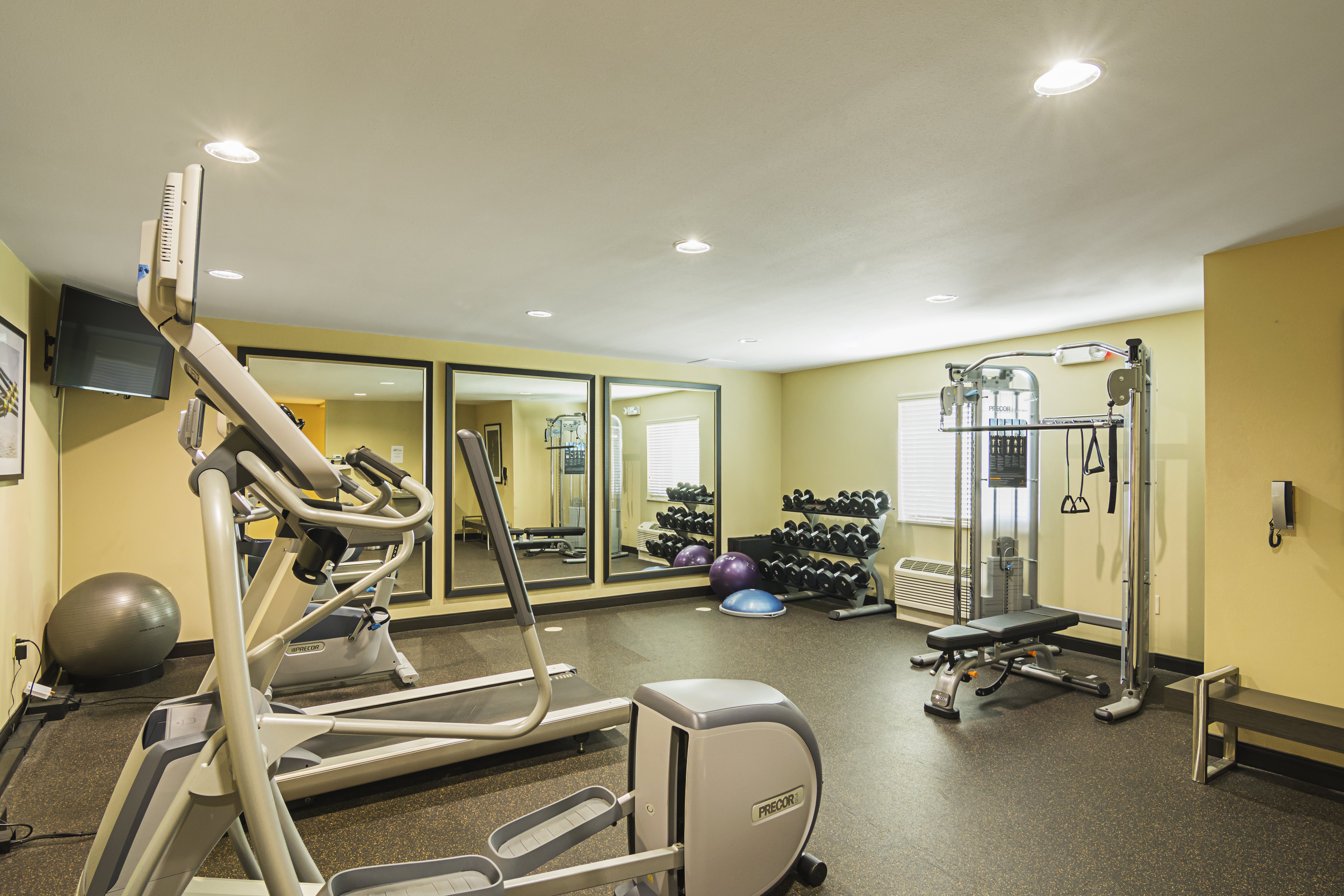 Candlewood Suites Pensacola University Area 29/58