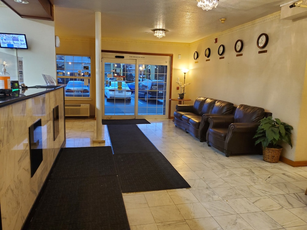 Bellis Inn Bellingham (ex Rodeway Inn) 32/38