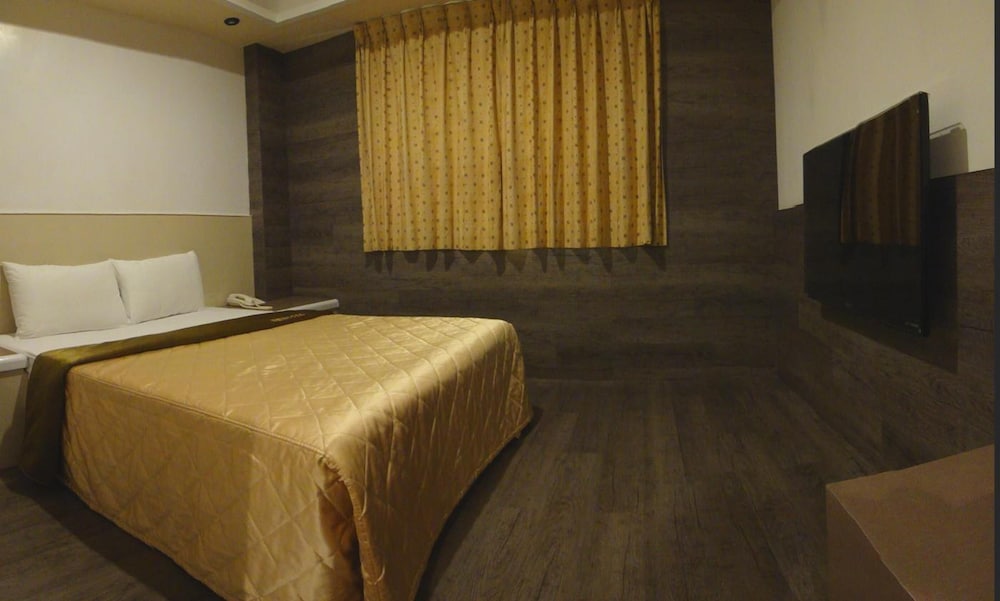 Taoyuan Hua Yue Hotel 22/34