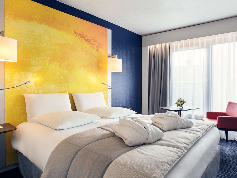 MERCURE ROUEN CENTRE CATHEDRALE 24/76