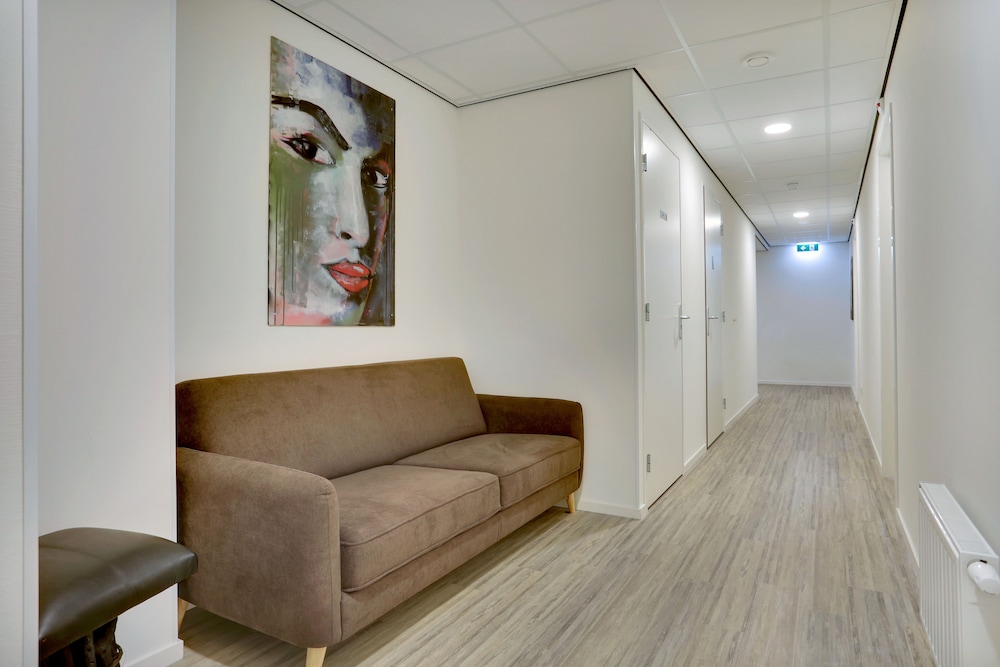 Dutchies Hostel 33/50