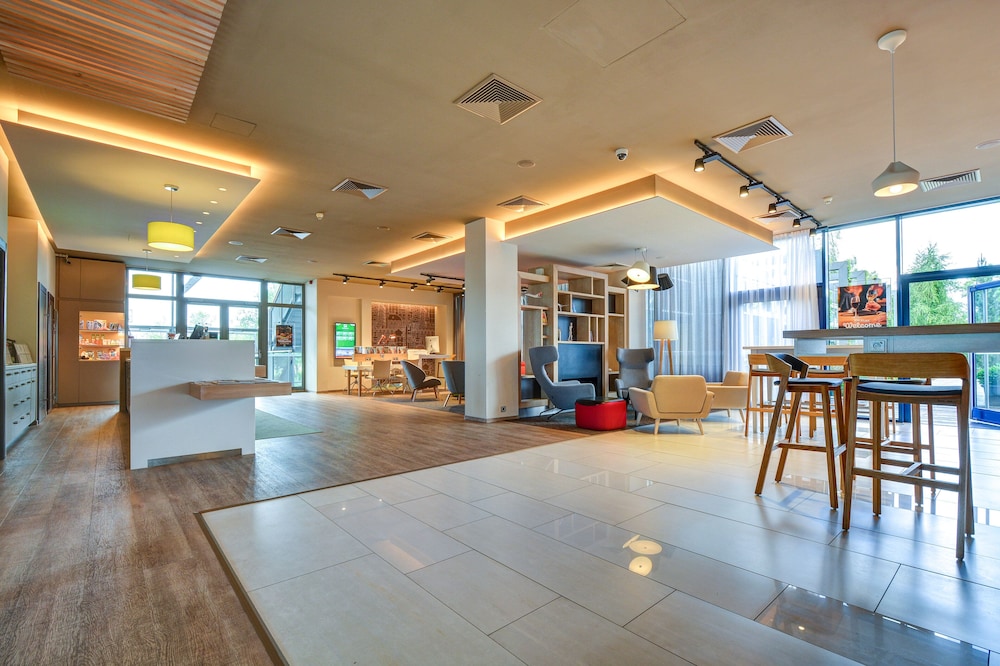 HOLIDAY INN PRAGUE AIRPORT 14/76
