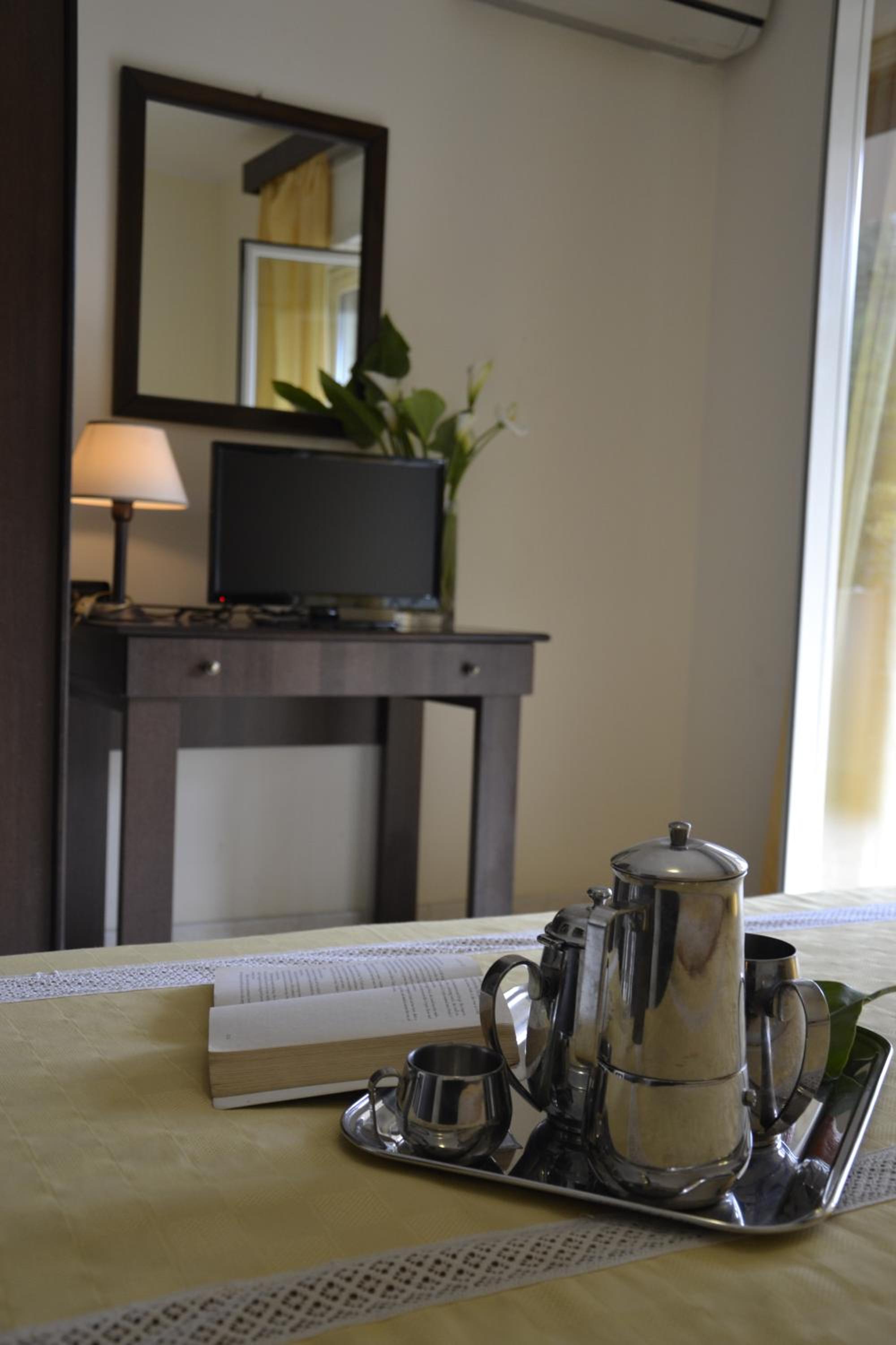 Marabel Hotel 48/60