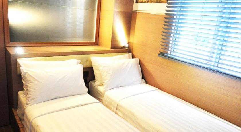 STANDARD, TWIN BEDS