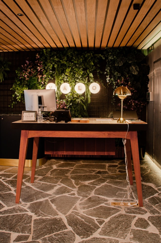 Yalo Urban Boutique Hotel Ghent 9/50