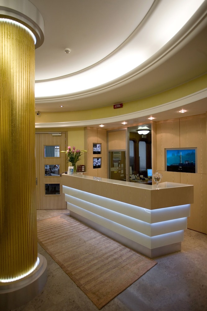 Hotel Rivamare 15/73