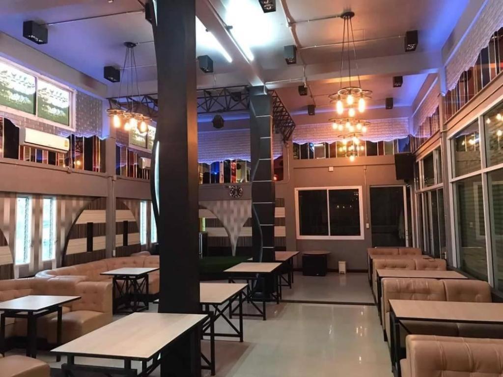 Phitsanulok Orchid Hotel 39/50