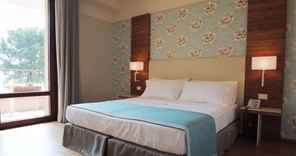 Hotel Eden 16/66