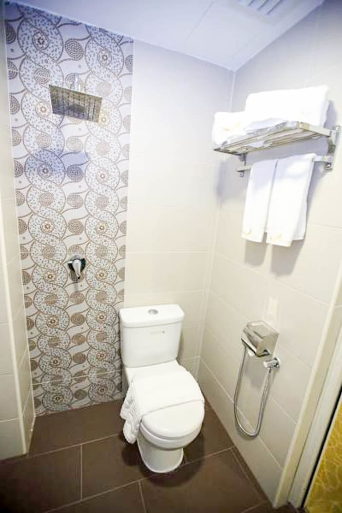Al Khatiri Hotel 31/33
