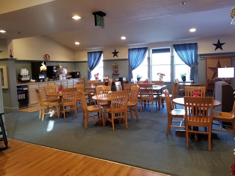 Nappanee Inn 21/31