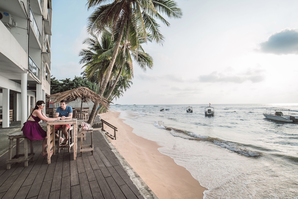 Hikkaduwa Beach 35/49