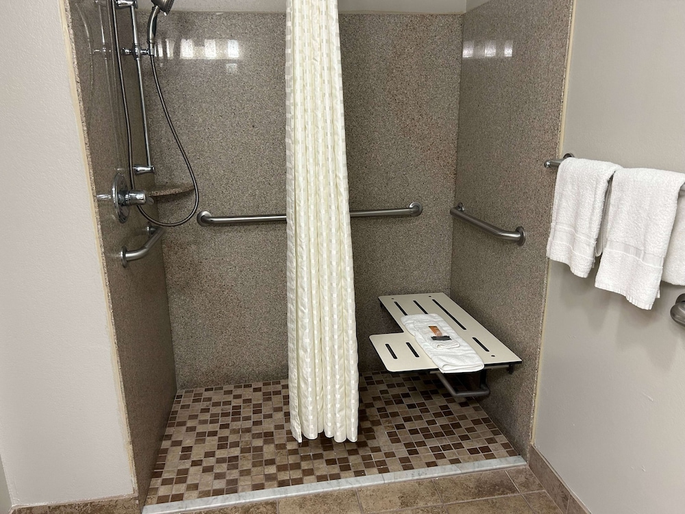 Days Inn by Wyndham Baton Rouge/I-10 55/56