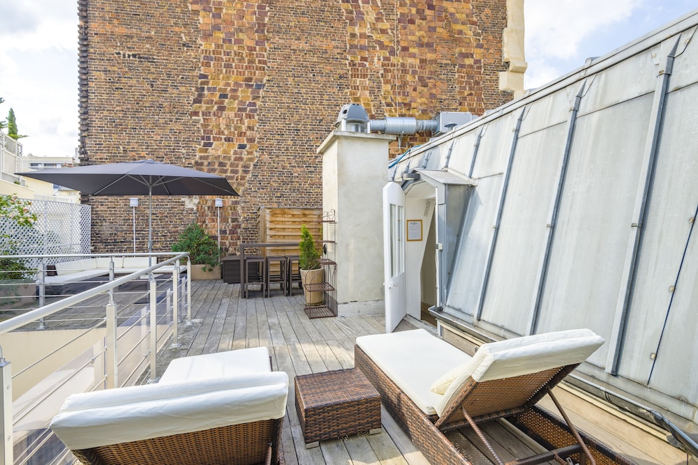 HOTEL KORNER MONTPARNASSE 25/50