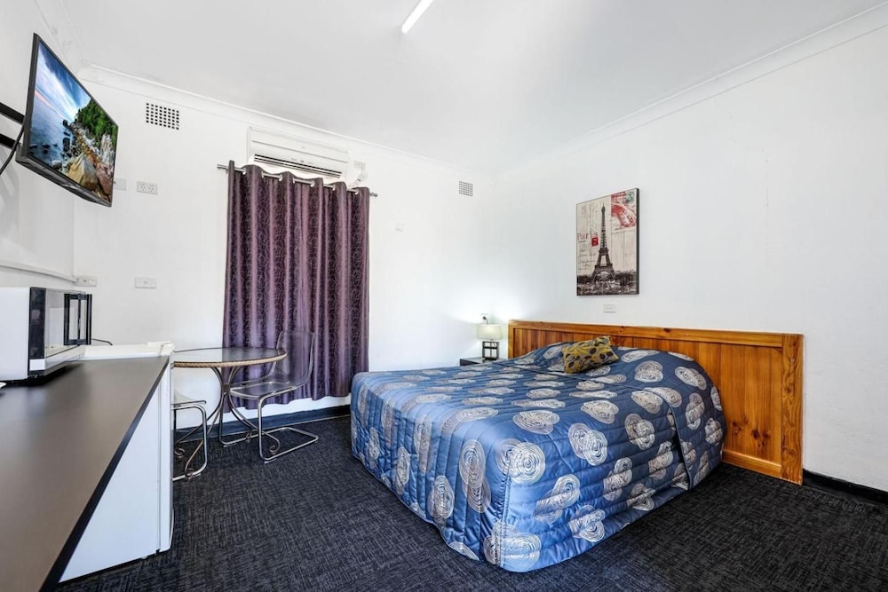 Tamworth Budget Motel 7/21