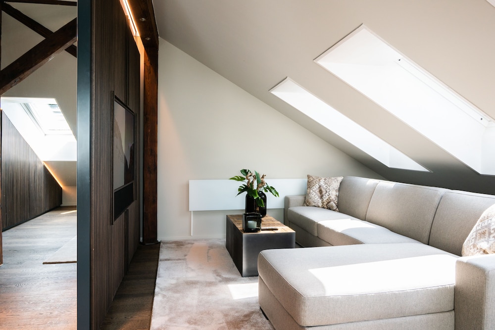 Airhome Limmatquai River View Apartment 5/38