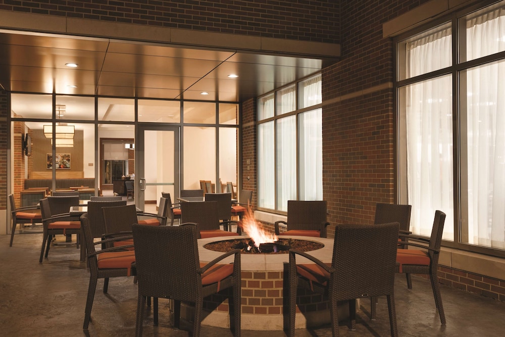 Hyatt Place Buffalo/Amherst 54/70