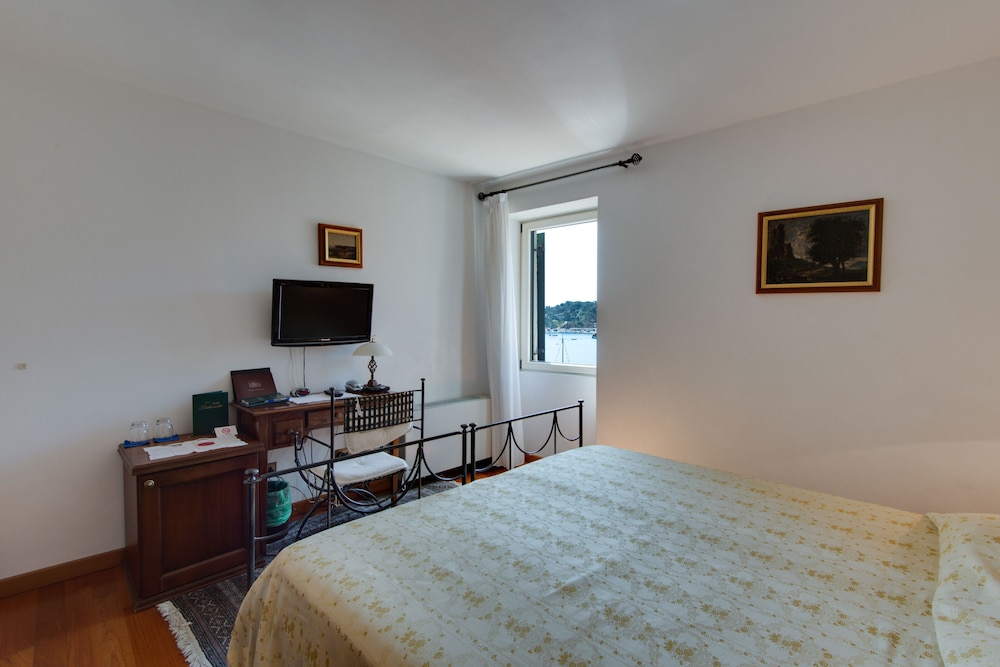 Villa Tuttorotto 16/50