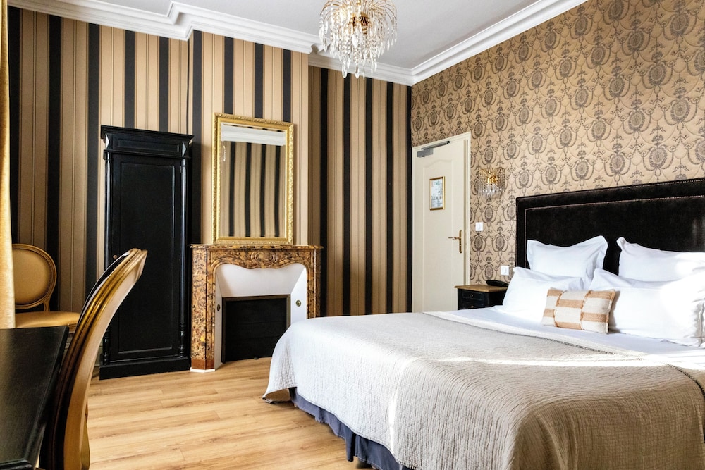 غرفة سوبيريور بسرير كوين، Hotel Du Mail 7/10
