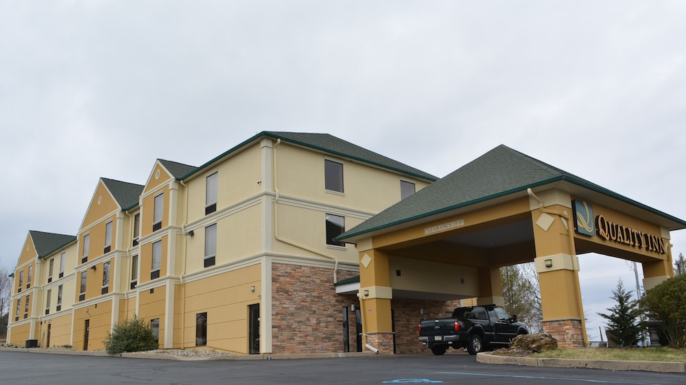 Quality Inn Hackettstown Long Valley 1/27
