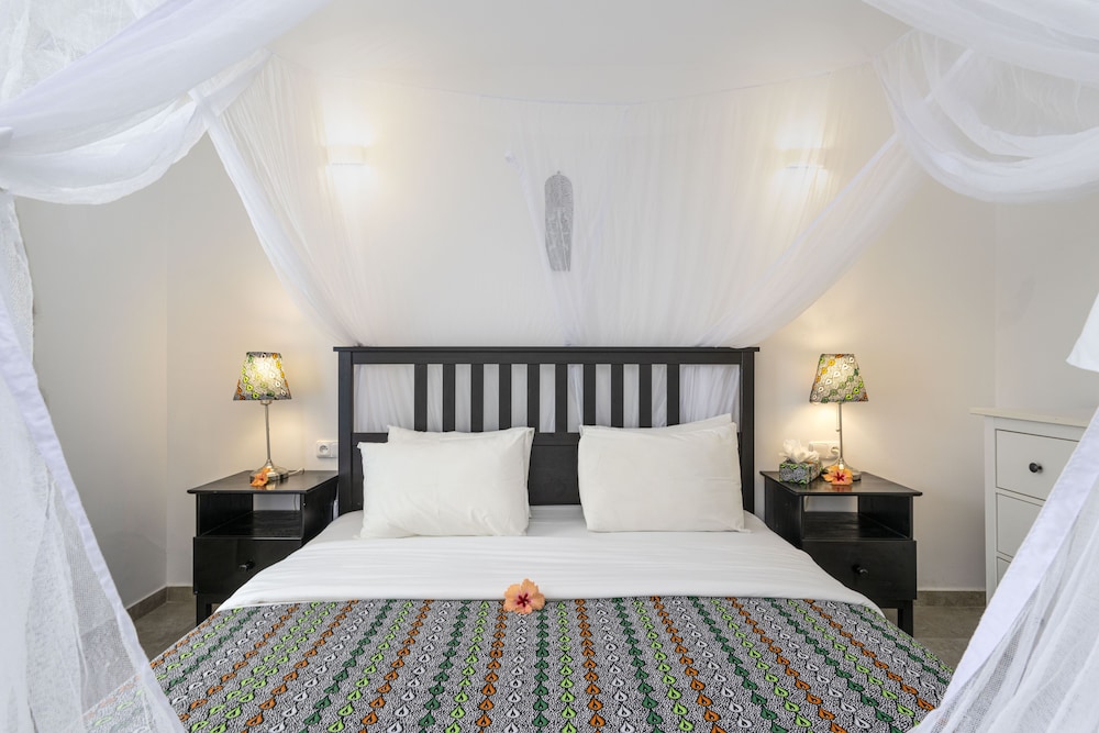 White Paradise Zanzibar 20/61