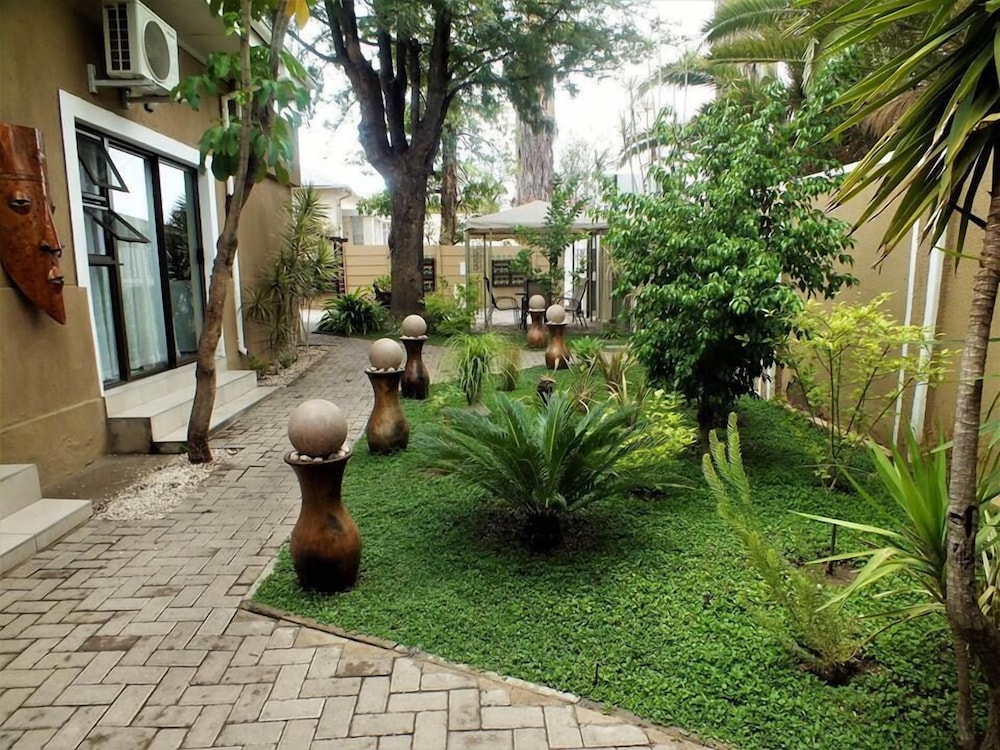 Uzuri Guesthouse 39/47