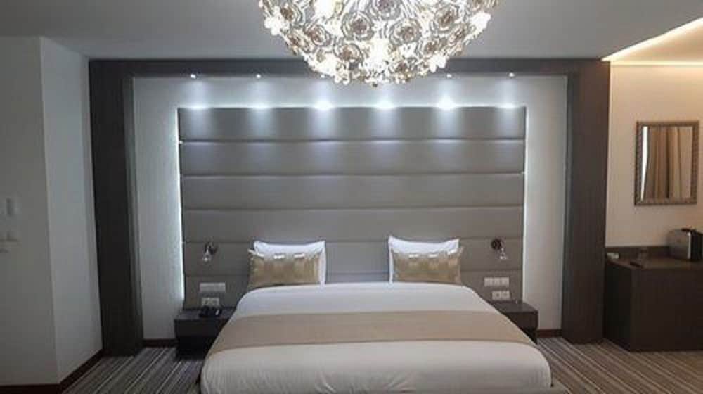 HANI HOTEL 13/37