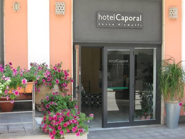 Caporal Hotel 2/35