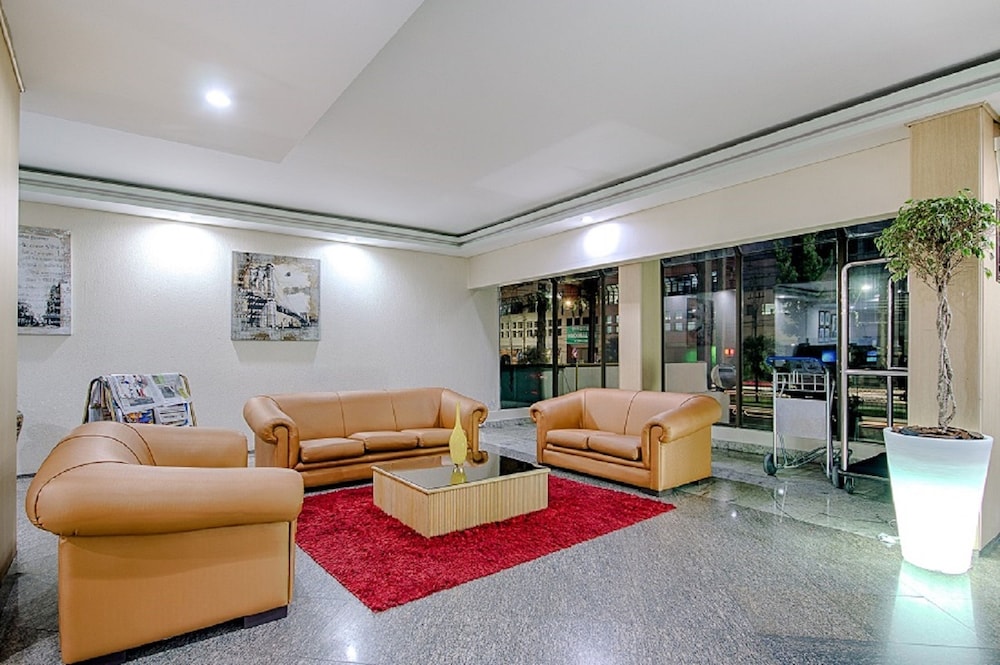 Hotel Golden Park Curitiba by Nacional Inn 80/97