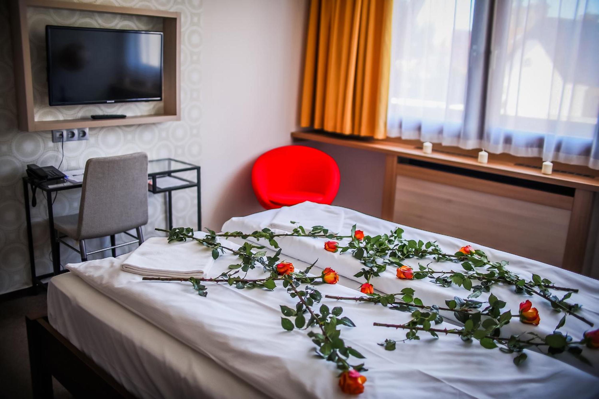 Imola Udvarhaz Dessert Hotel 38/50