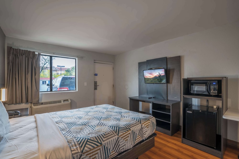 Motel6 Chandler, AZ 17/41