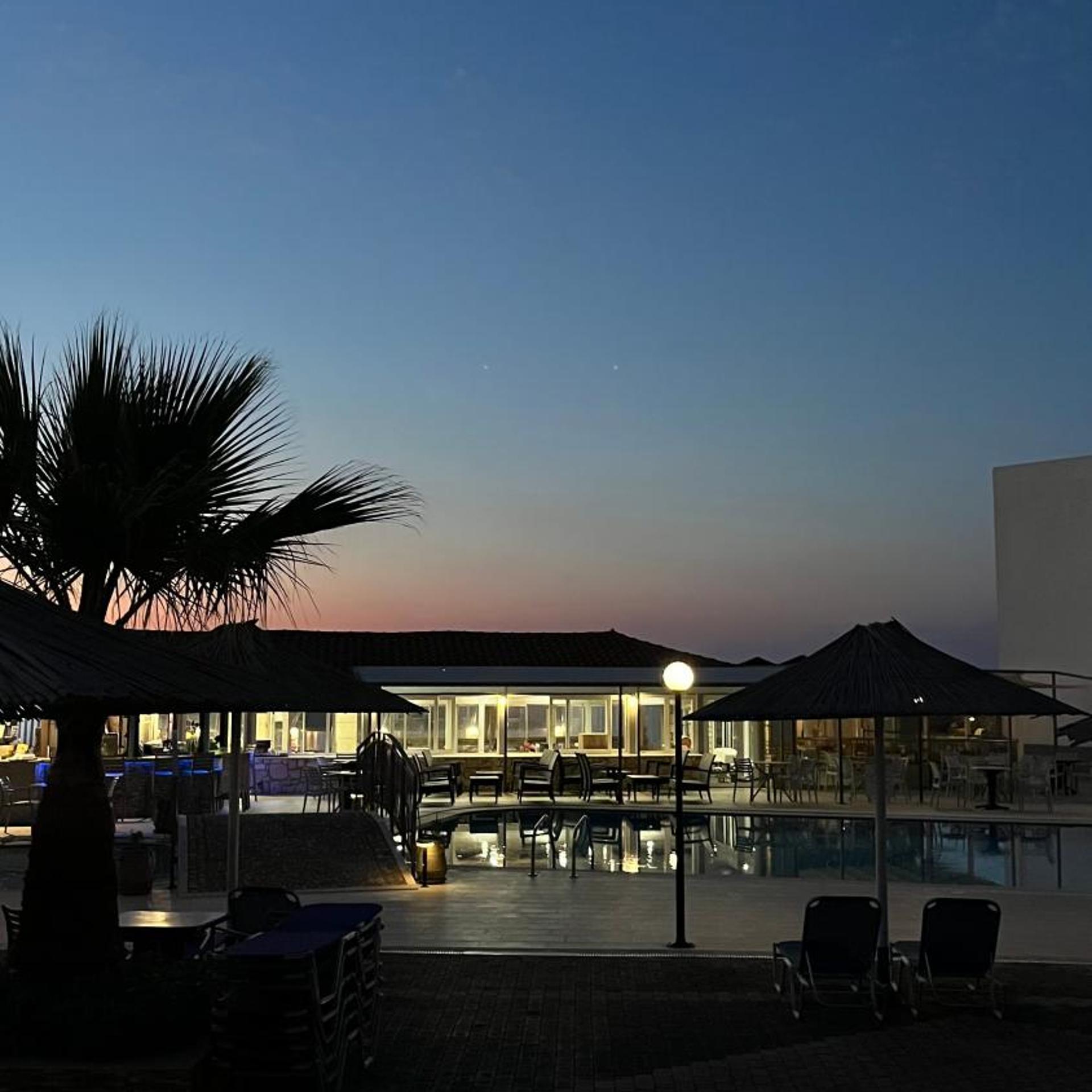 Kalia Beach Hotel 42/49