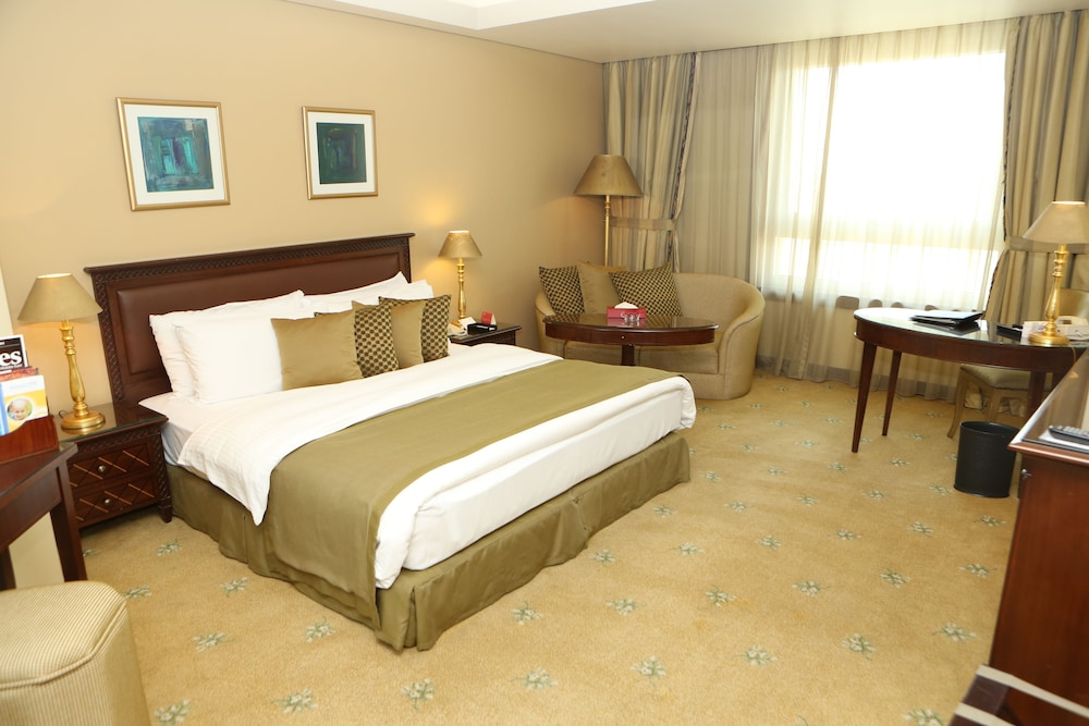 Le Royal Amman 14/75