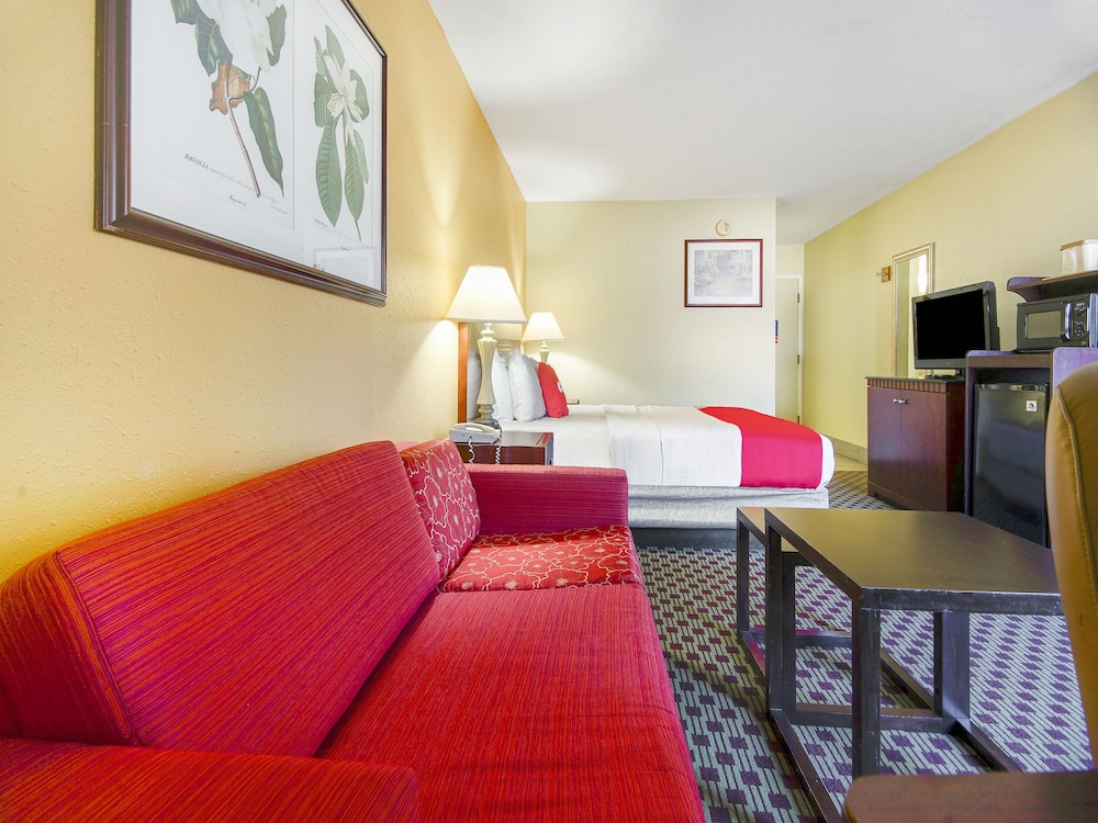 Baymont by Wyndham Williamsburg 24/45