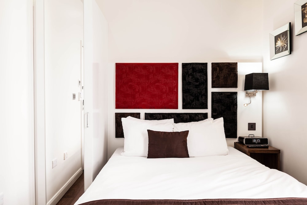 Best Western Chiswick Rooms 26/52