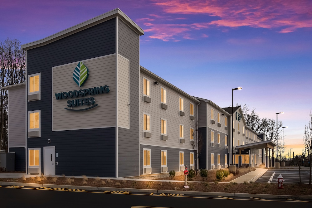 WoodSpring Suites South Brunswick - Princeton 1/15
