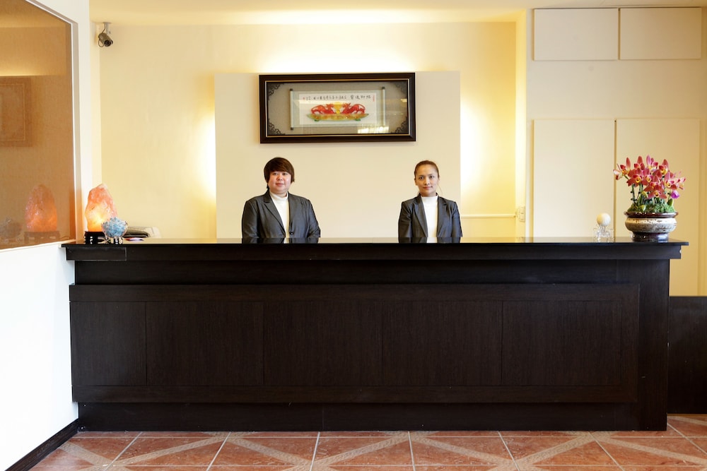 IMARS hotel 3/33