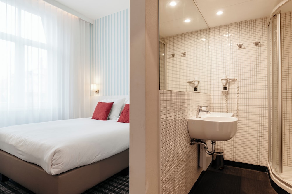 Leopold Hotel Ostend 69/72