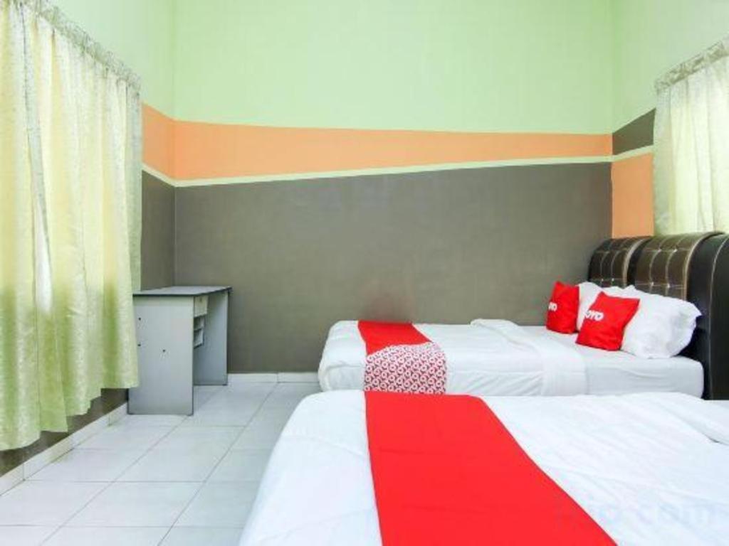OYO 89684 Mawaddah Inn Stay 27/37