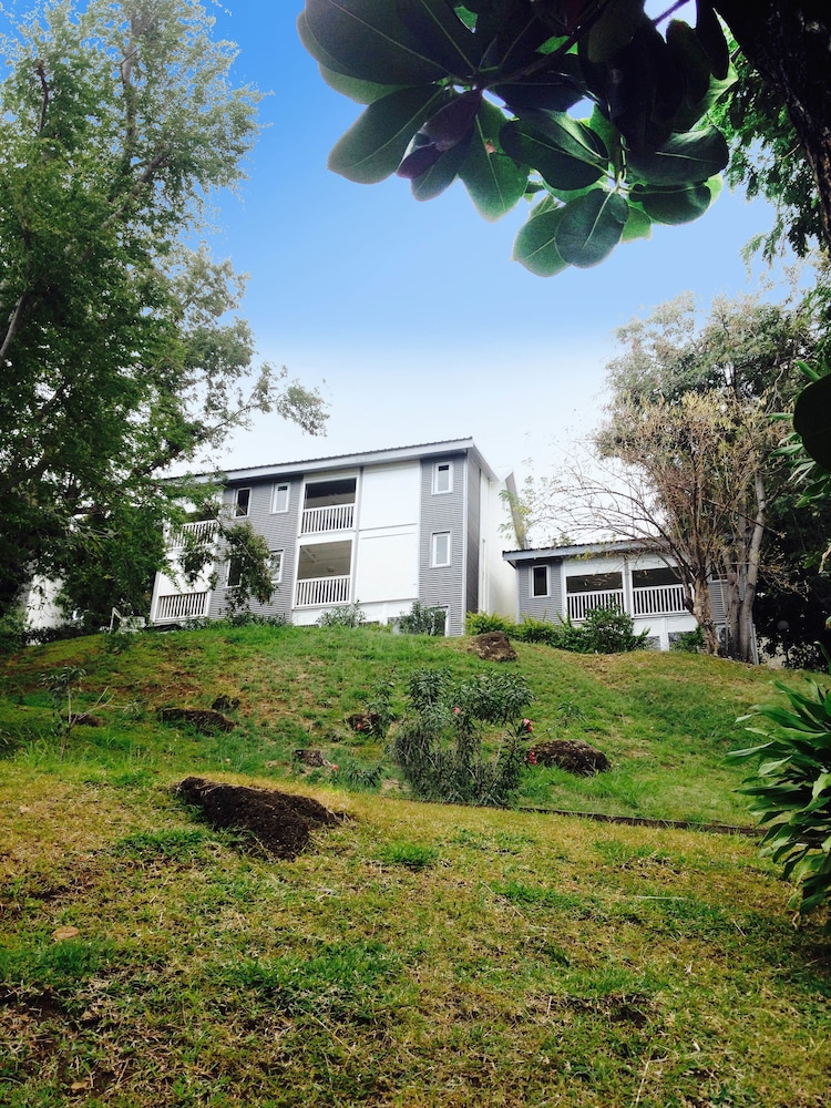 Hotel les Aigrettes 45/56